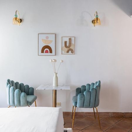 Suite Trevi - Charming Loft Near Trevi Fountain Рим Экстерьер фото