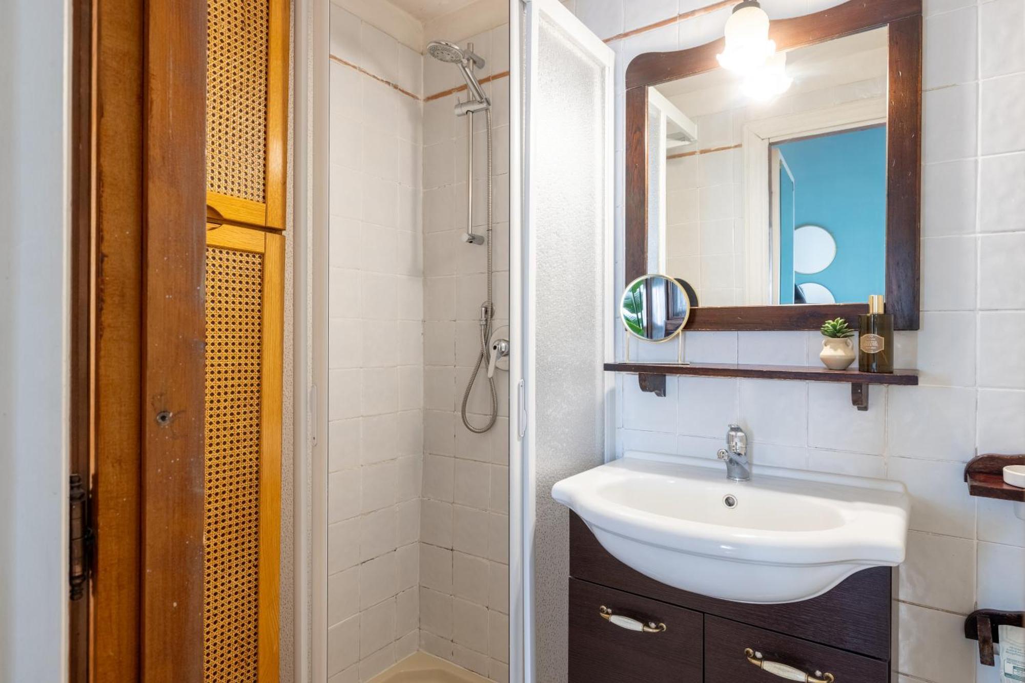 Suite Trevi - Charming Loft Near Trevi Fountain Рим Экстерьер фото