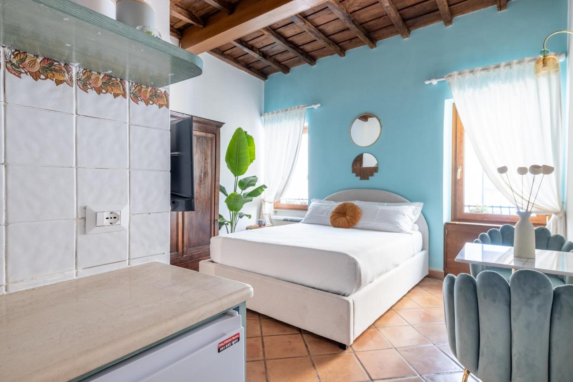 Suite Trevi - Charming Loft Near Trevi Fountain Рим Экстерьер фото