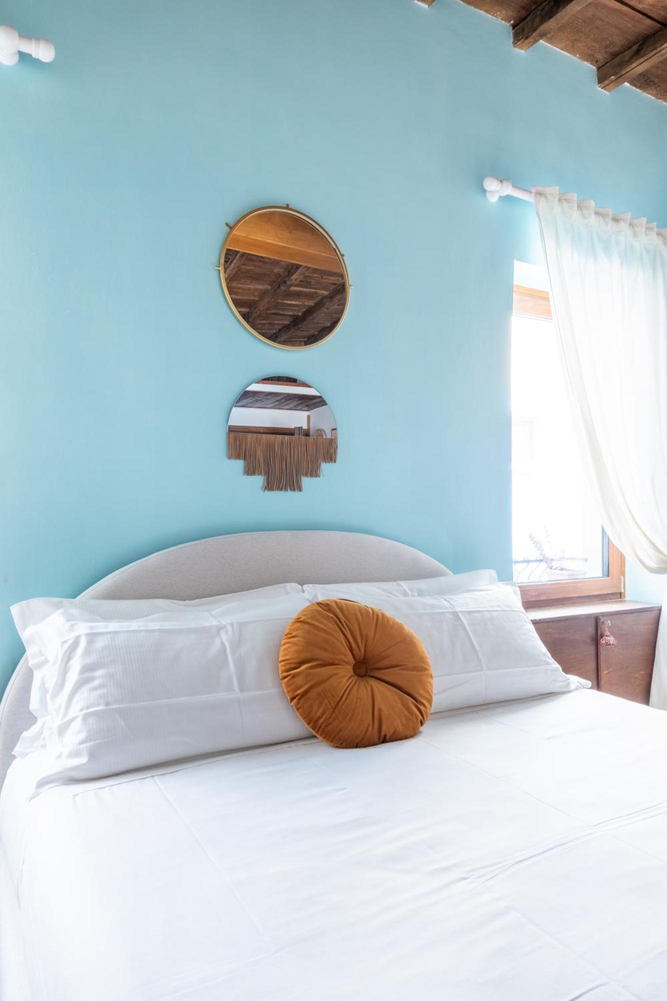 Suite Trevi - Charming Loft Near Trevi Fountain Рим Экстерьер фото